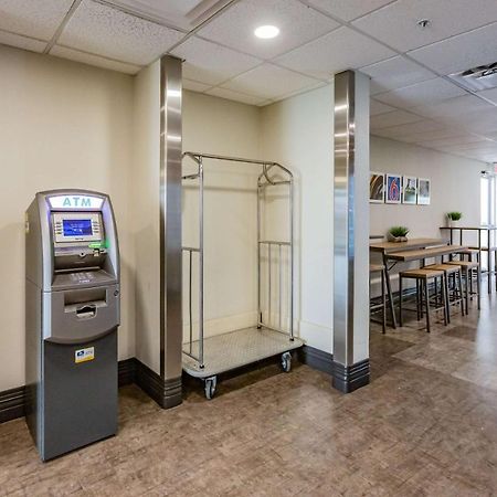 Motel 6-Saskatoon, Sk Kültér fotó