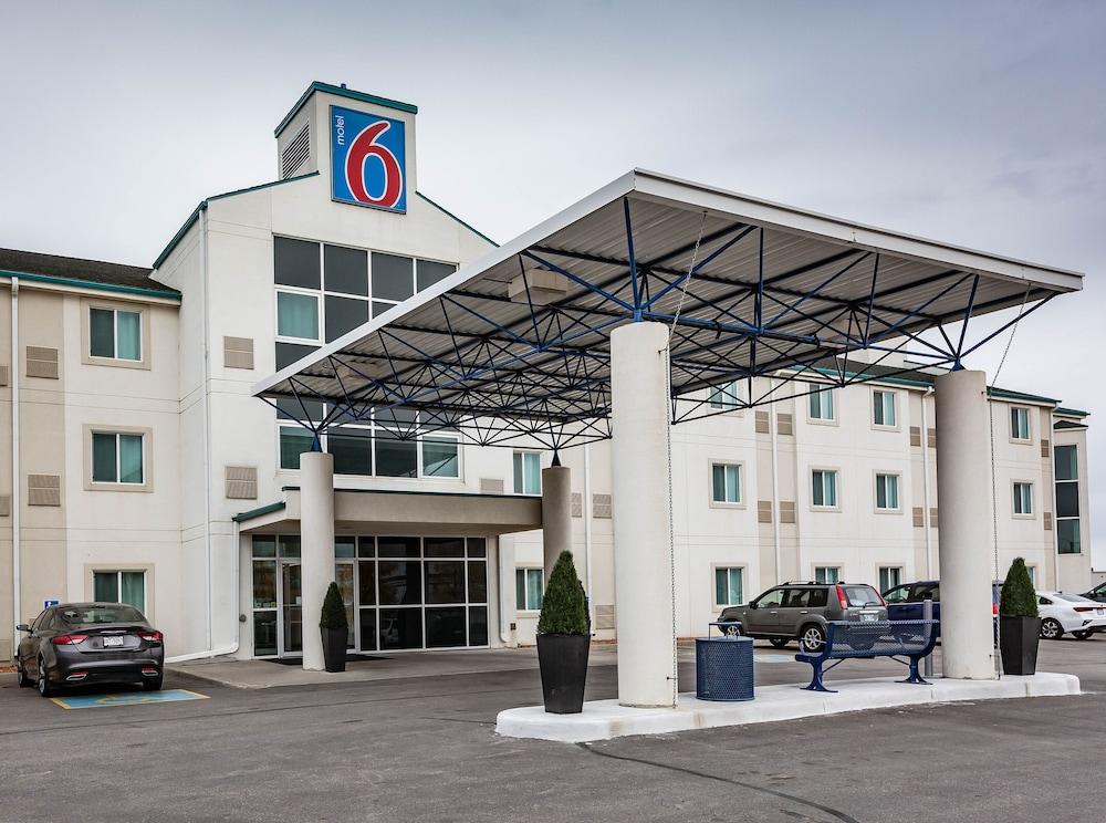 Motel 6-Saskatoon, Sk Kültér fotó